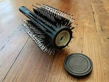 Load image into Gallery viewer, Diversion Safe Hair Brush - Tenyps - Spy Gear, Kids Spy Toys, Anti Spy Tools